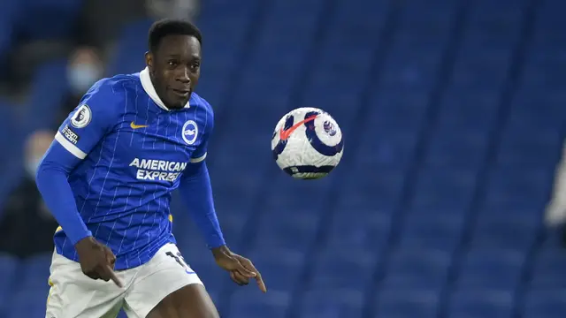 FOTO: Menang 3-0 atas Newcastle United, Brighton Menjauh dari Zona Degradasi - Danny Welbeck