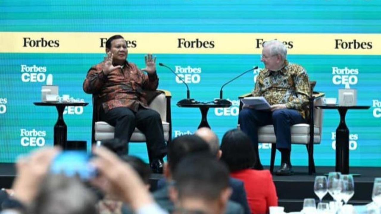 VIDEO: Pengakuan Prabowo Bikin Steve Forbes Tertawa Ngakak "Saya di Oxford Cuma Mau ke Toko Buku"