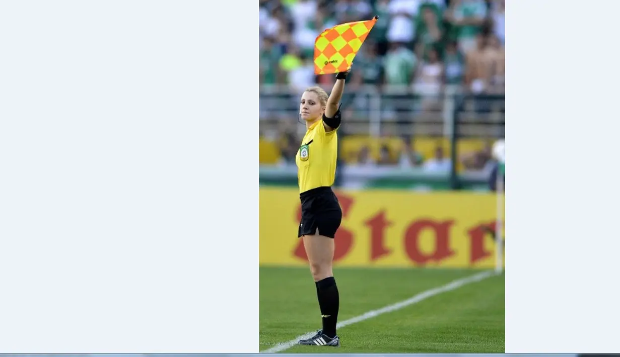 Fernanda Colombo Uliana adalah asisten wasit asal Brasil