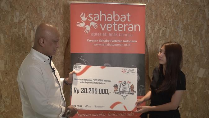 <p>Komunitas PUBG Mobile Serahkan Donasi ke Yayasan Sahabat Veteran Indonesia. (Doc: PUBG Mobile Indonesia)</p>