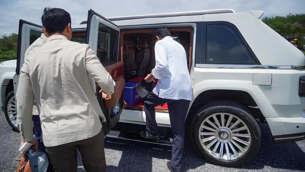 Momen Kompak Prabowo-Sri Sultan Hamengkubuwono X Bareng Naik Maung