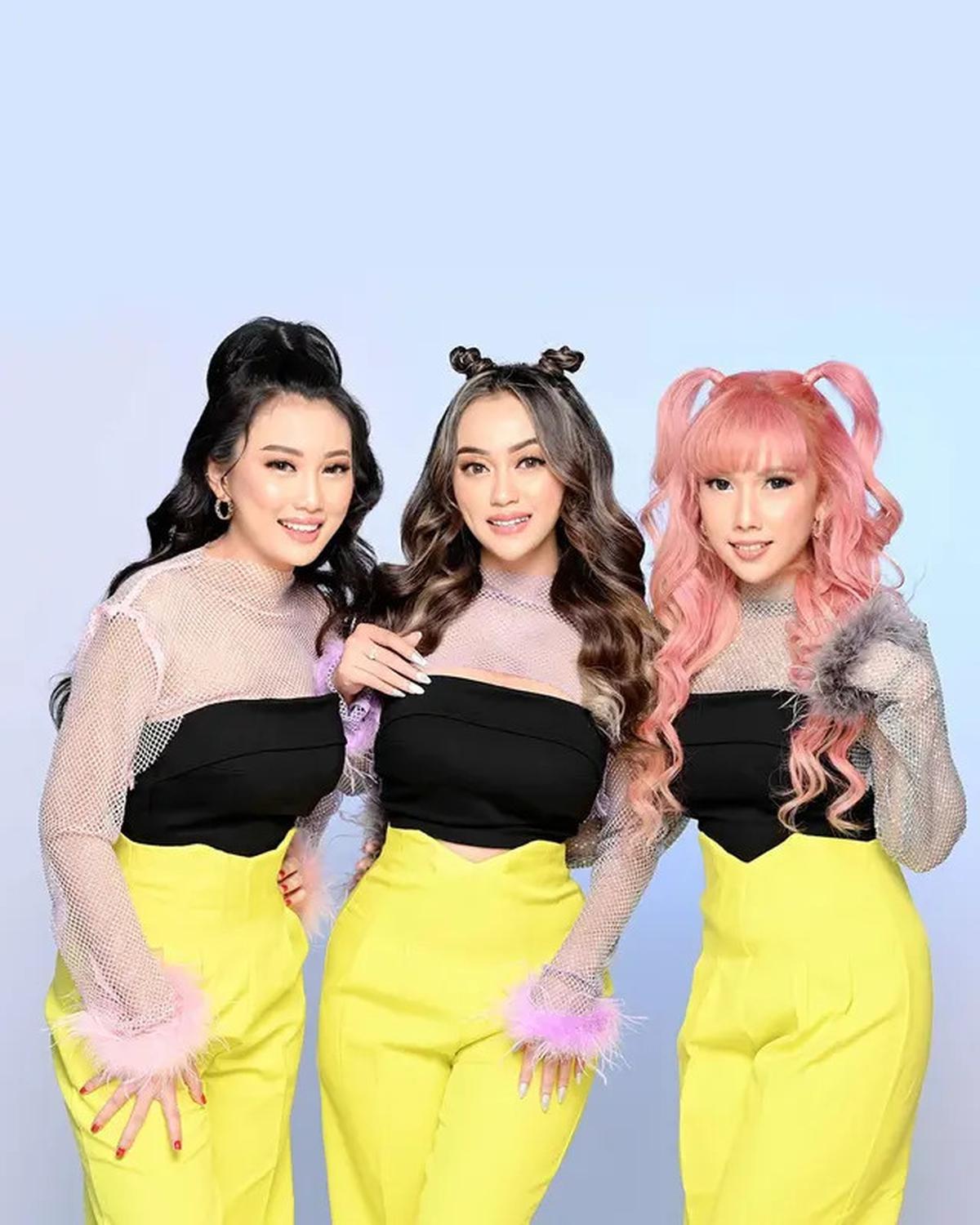 Trio Macan Angkat Nasib Para Janda Lewat Lagu Tak Gentar Bela Yang Bayar
