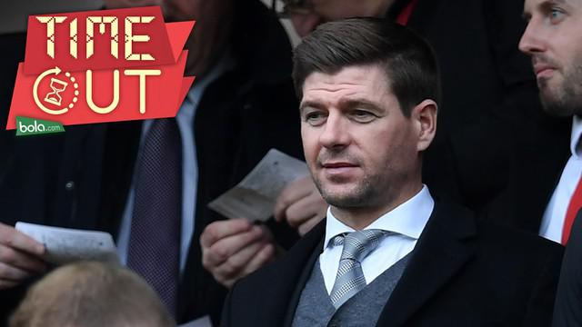 Eks kapten Liverpool, Steven Gerrard, menilai Manchester United berpeluang besar merebut gelar Premier League 2017-2018.