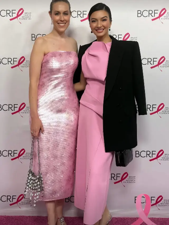 Potret Akrab Raline Shah dengan Vera Wang di Acara Amal Kanker Payudara, Tampil Manis dengan Dress Pink