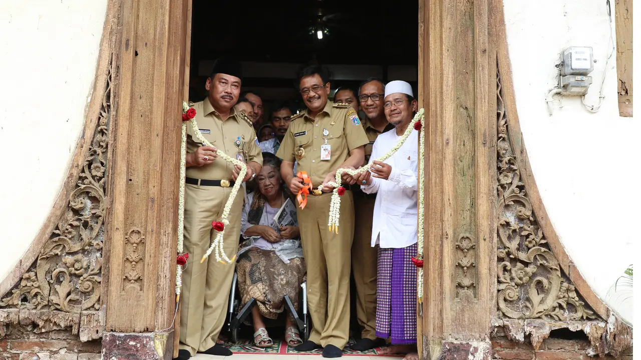 Djarot Resmikan Masjid Jami Angke Al Anwar
