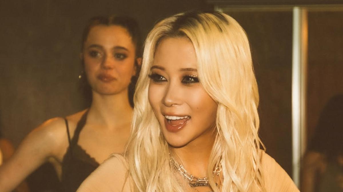 Gaya Shiloh Jolie di MV terbaru Penyanyi Dayoung, Tampil Bak Angelina Jolie Muda dengan Outfit Hip Hop