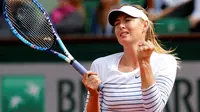 LOLOS - Maria Sharapova berhasil lolos ke putaran kedua Prancis Terbuka usai mengalahkan Kaia Kanepi 6-2 dan 6-2. (REUTERS/Jean-Paul Pelissier)