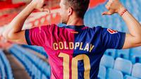 Jersey Barcelona - Coldplay. (Bola.com/Sumber foto: Website FC Barcelona)