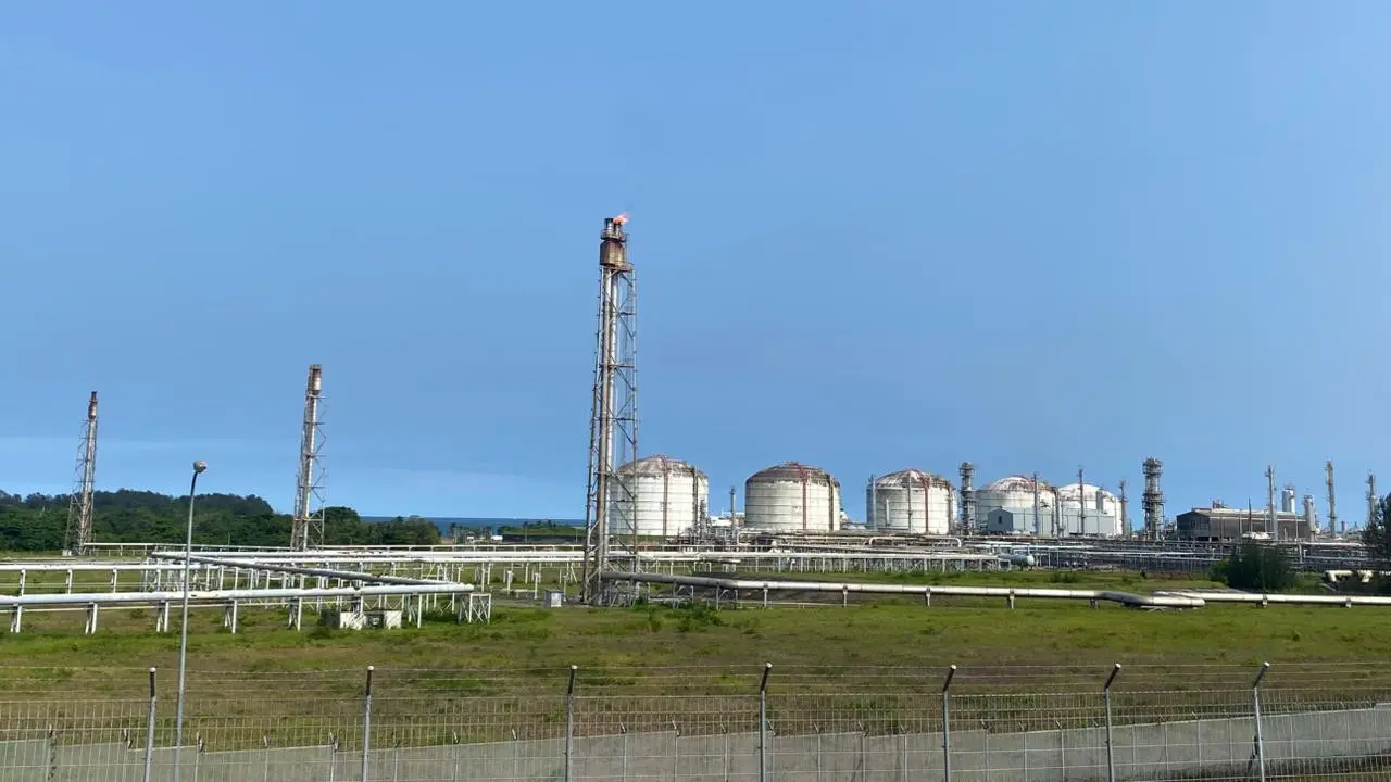 Kilang gas milik PT Badak NGL atau Badak LNG di Bontang, Kalimantan Timur.