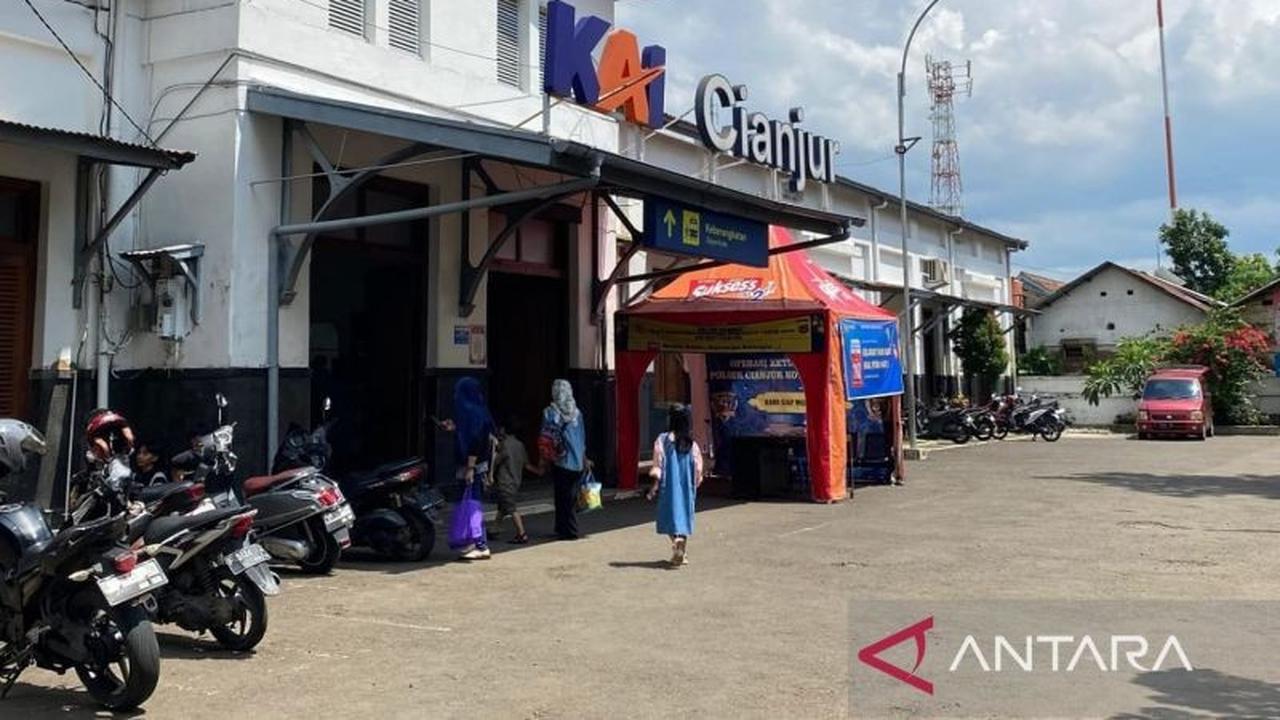 PT KAI Catat Puncak Arus Mudik Stasiun Cianjur Capai 1.282 Penumpang, Antisipasi Lonjakan H+2 Lebaran