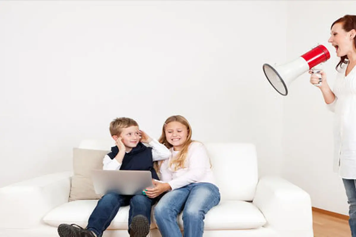 (C) shutterstock