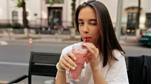 Nyeri 'Brain Freeze' Usai Minum Dingin, Apa Hubungannya dengan Migrain?