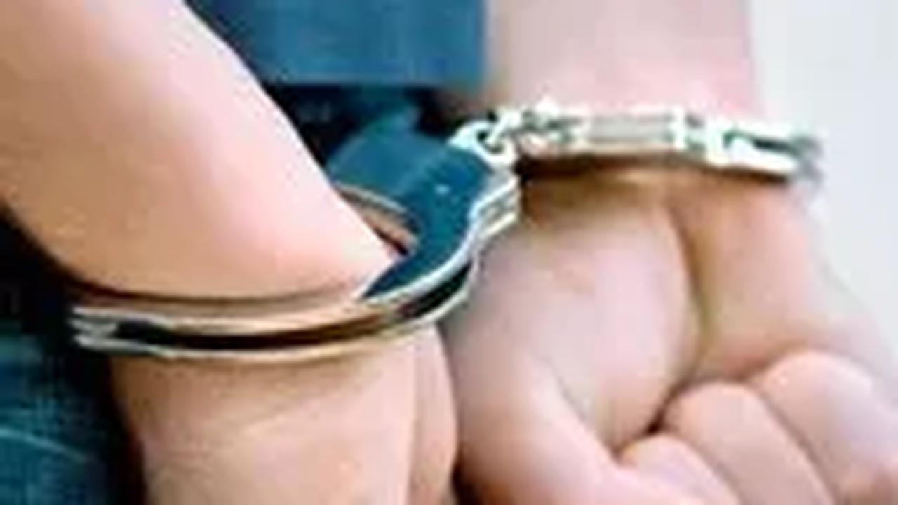 Akibat kejadian itu, MA ditangkap polisi. Istrinya, SA pun diburu karena menyebarluaskan video itu.