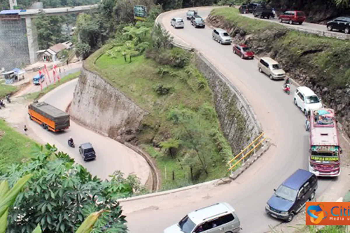 Kelok Sembilan Padati Saat Lebaran