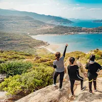 Ilustrasi liburan berbudget. (Foto: Unsplash/Tron Le)