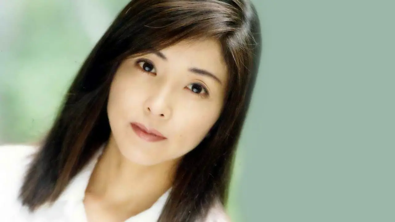 Lama Perangi Kanker, Aktris Naomi Kawashima Meninggal Dunia