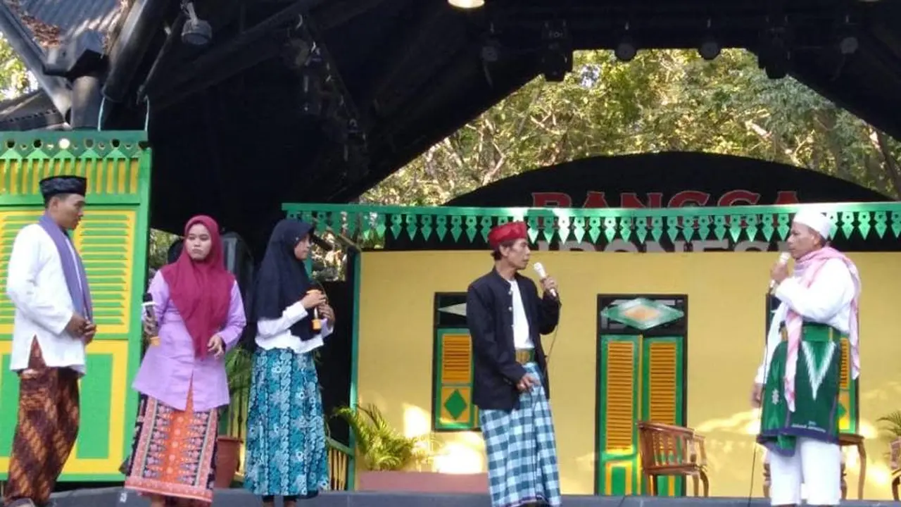 Menyambut ulang tahun Jakarta, Ancol menggelar Kampung Betawi Festival di Pasar Seni Ancol.