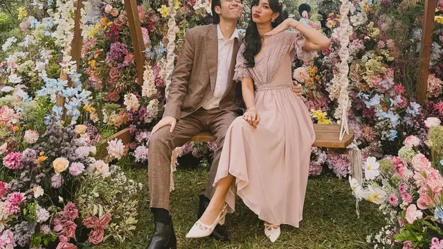 Sheila Dara Tampil dengan Rambut Panjang saat Hadir Resepsi Nadin Amizah dan Faishal Tanjung. [@vidialdiano]