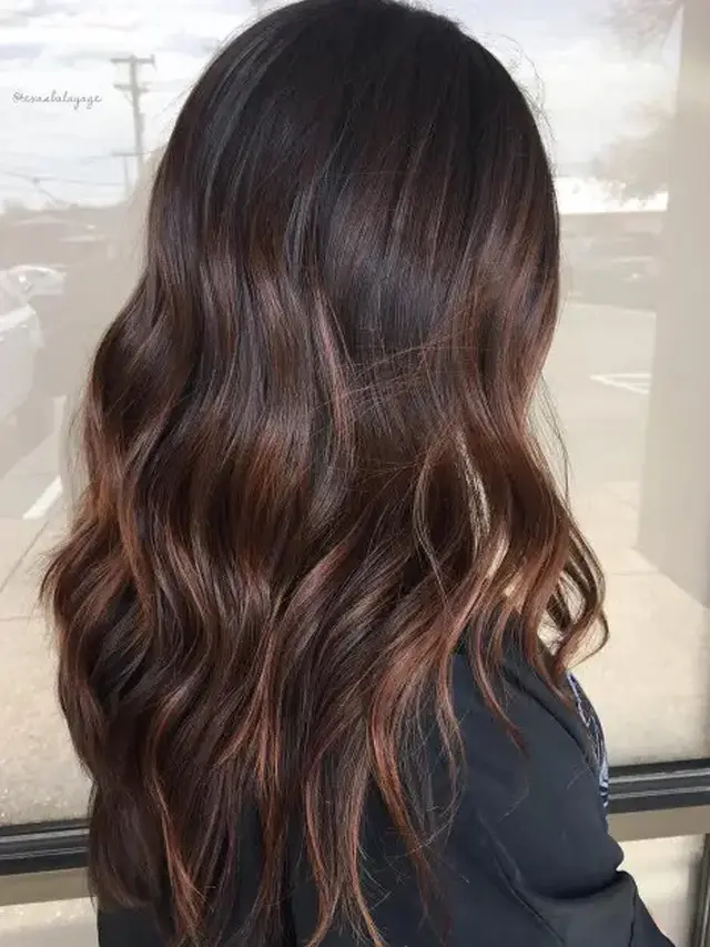 Warna Rambut Wanita Bikin Awet Muda