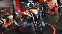 KTM Duke 250 meluncur di Jakarta Fair 2017. (Herdi Muhardi)