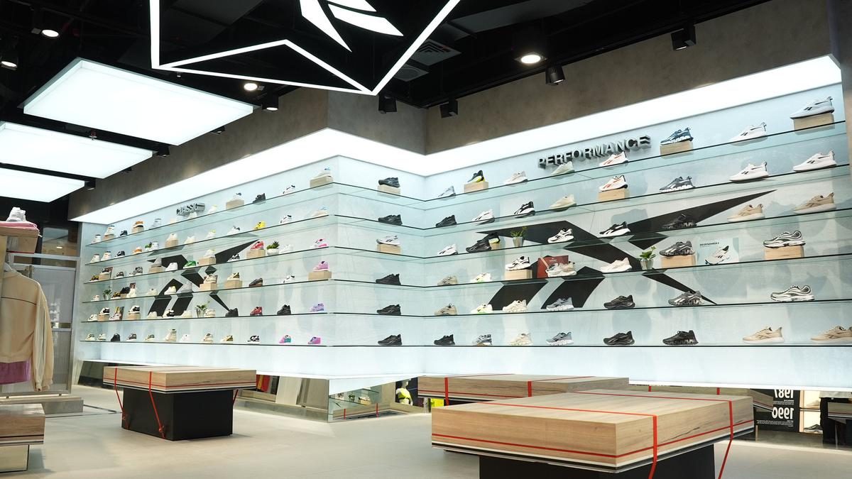 Kehadiran Dua Store Terbaru Reebok Dukung Gaya Hidup Aktif dan Sehat