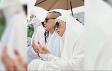 Cerita Citra Kirana saat Wukuf di Arafah, Duduk Berdua Bersama Suami Panjatkan Doa Hingga Tak Henti Menitikan Air Mata
