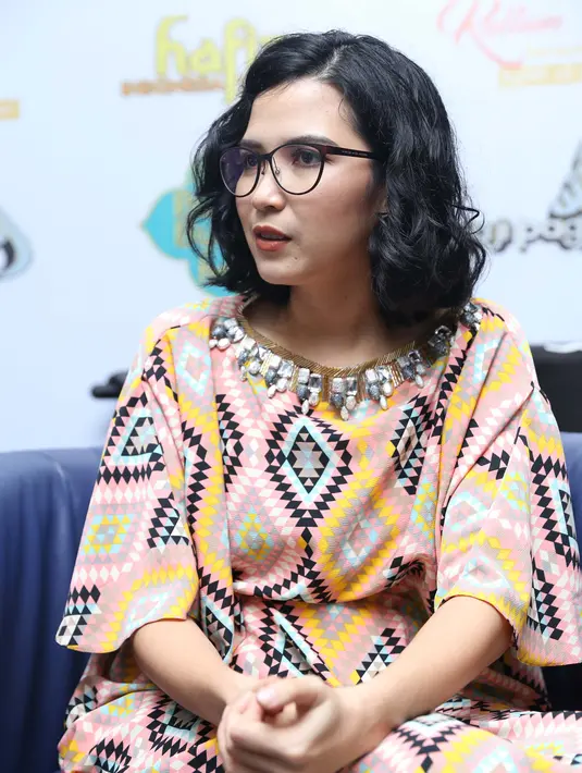 Setelah lama vakum, menjadi orang jahat dalam layar kaca, ia kembali hadir dalam layar kaca lewat sinetron Catatan Hati Seorang Istri (CHSI) session 2 bersama Dewi Sandra dan Dude Herlino. (Andy Masela/Bintang.com)