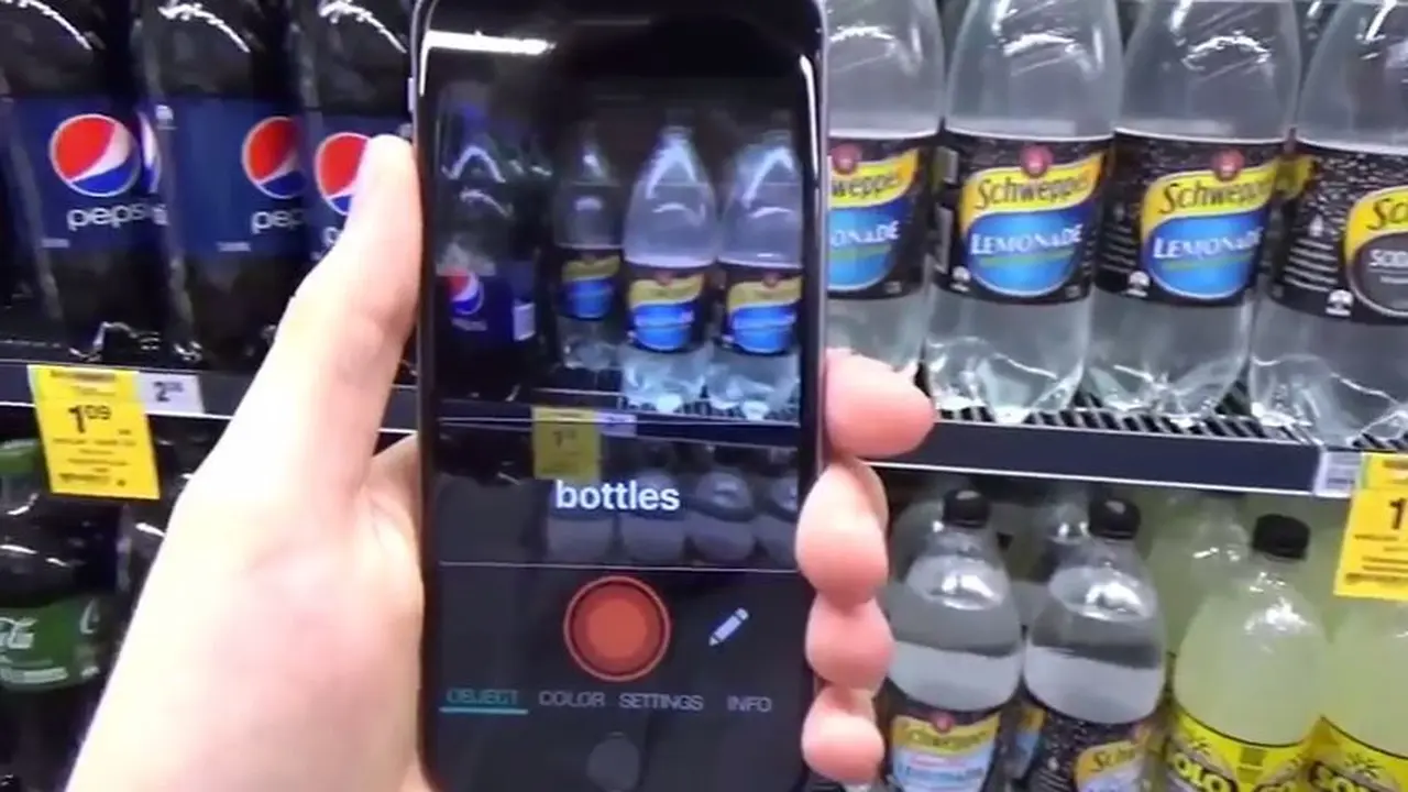[Bintang] Aplikasi di SmartPhone Ini Bantu Tunanetra Bisa Melihat