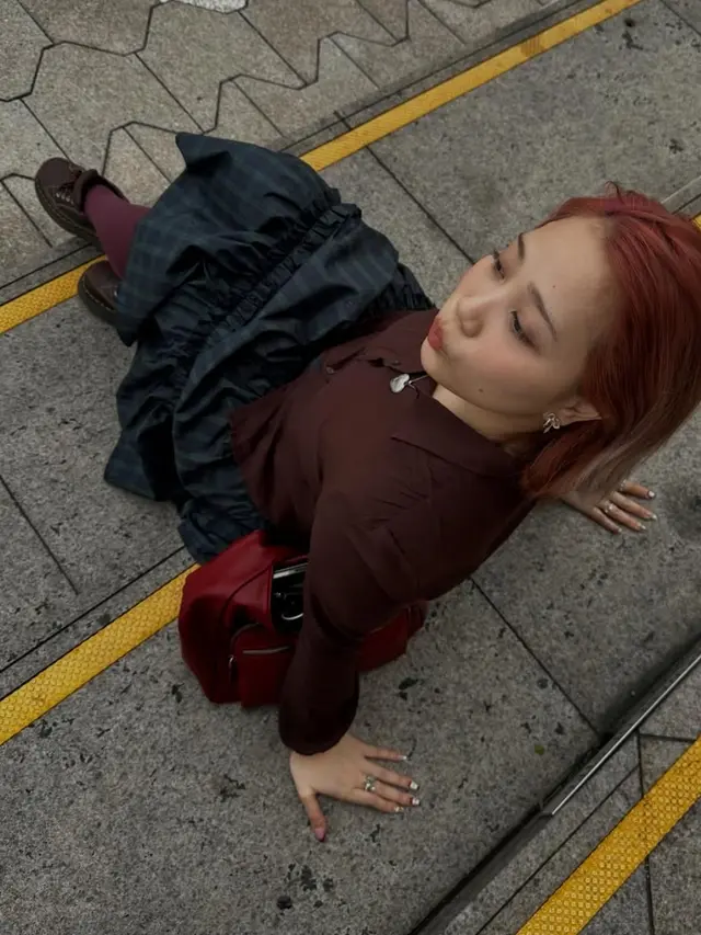 Penampilan Camillia Azzahra di Hong Kong. [@camilliazr]