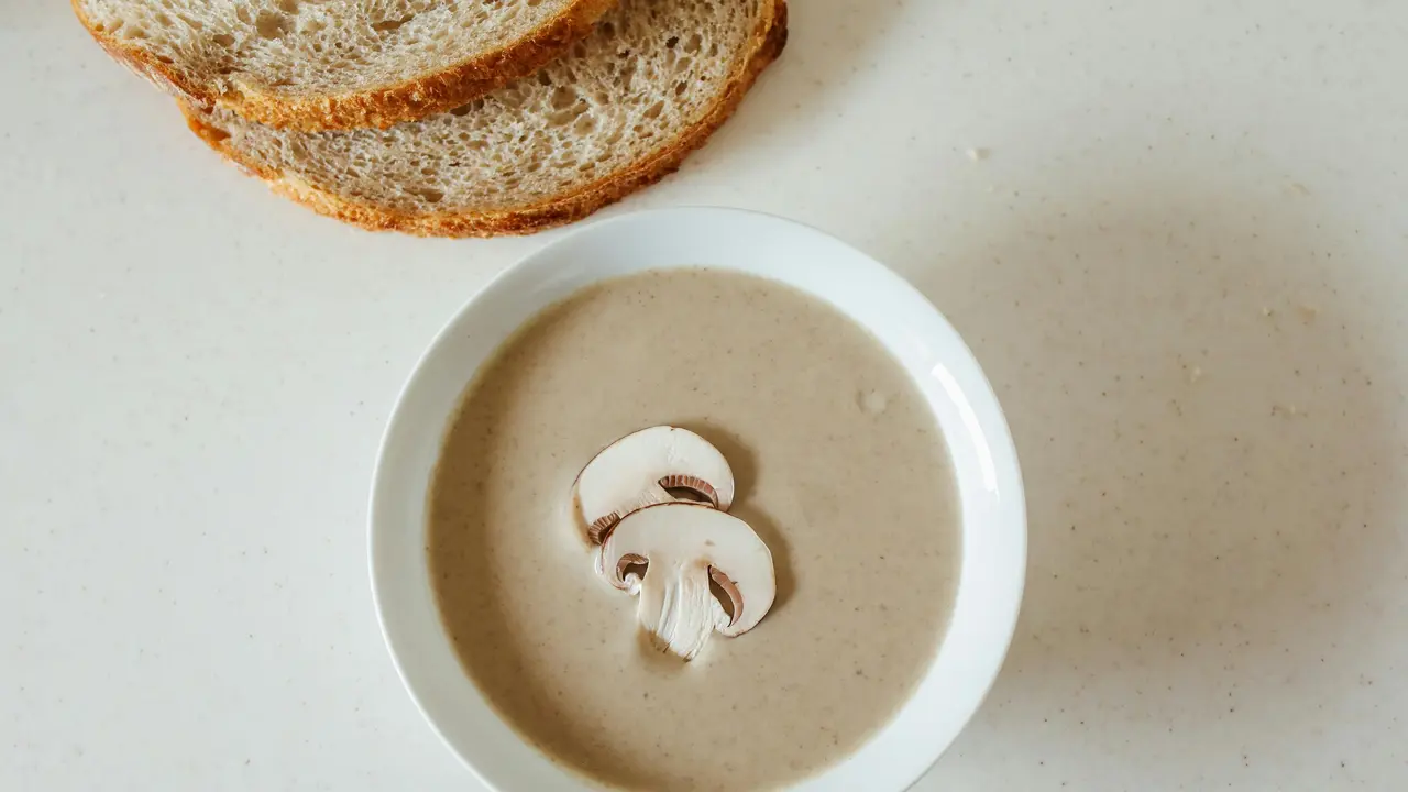 Resep Creamy Mushroom Soup yang Mudah Dibuat dengan Bahan Sederhana di Rumah