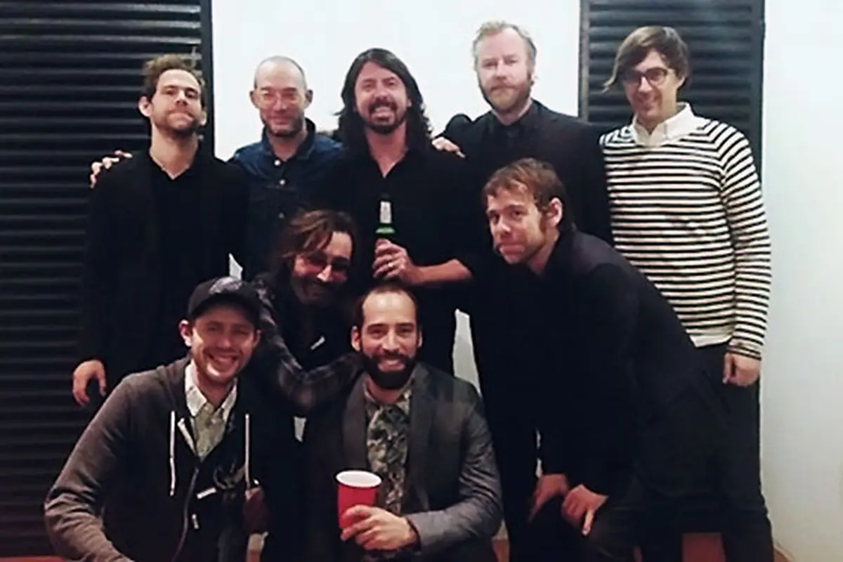 foo-pink-131217b.jpg