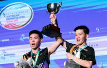 FOTO: Raymond/Joaquin Sabet Gelar Australia Open 2025 di Laga All-Indonesian Final