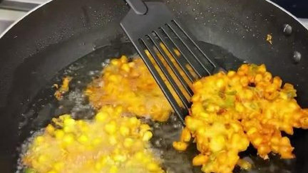 Memasak Bakwan