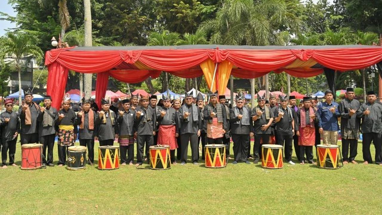 Silek Tradisi Minangkabau Resmi Jadi Ekstrakurikuler Wajib di Sekolah Sumbar