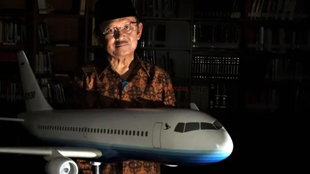 [Bintang] 5 Fakta Pesawat R80 Karya Habibie yang Bikin Indonesia Bangga
