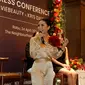 Krisdayanti menghadiri jumpa pers peluncuran produk bulu mata palsu hasil kolaborasi dengan&nbsp;Lavie Beauty di bilangan Jakarta Selatan, 24 April 2024. (dok.&nbsp;Lavie Beauty)