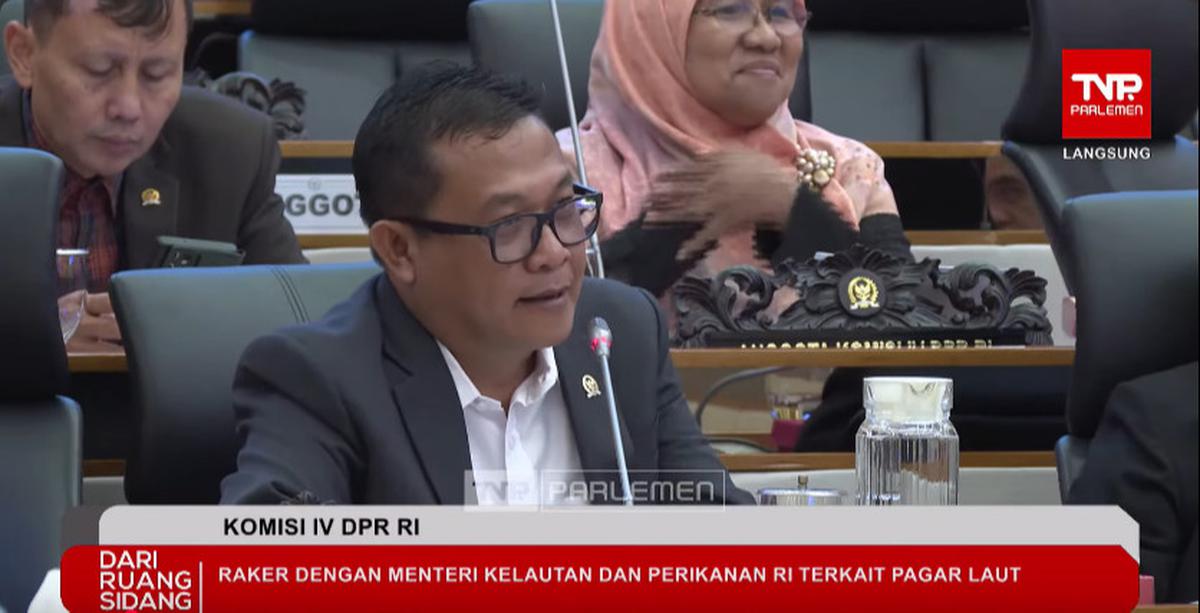 Nelayan Kholid Bongkar Dalang Pagar Laut, Anggota DPR Ini Sebut 'Ngeri Baca Bukunya Logika Penjajah' saat Rapat dengan Menteri KKP