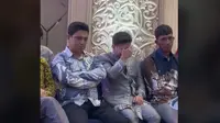 Tertangkap Kamera, Fadil Jaidi Nangis di Pernikahan Kakaknya