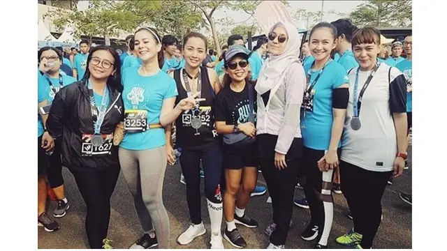 Hesti Purwadinata juga mengikuti Berlin marathon.