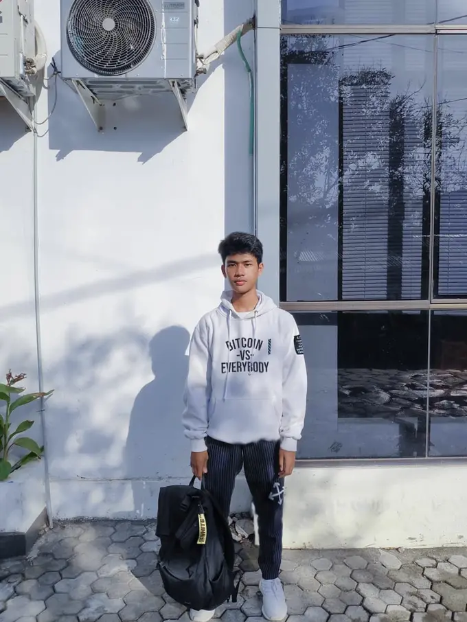 Selebgram Faroji Adly