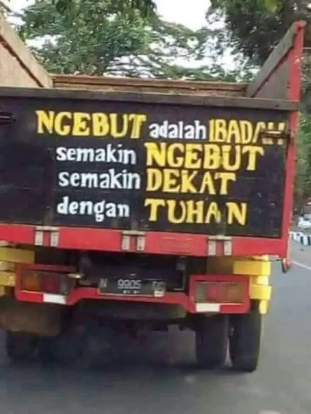 kamar mandi absurd