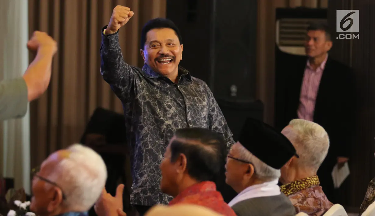 Mantan Kepala Badan Intelijen Negara Jenderal (Purn) AM Hendropriyono saat halalbihalal Purnawirawan TNI di Jakarta, Jumat (21/6/2019). Hendropriyono berharap pertemuan ini sekaligus menyatukan purnawirawan. Persatuan kesatuan harus terus terjaga. (Liputan6.com/Angga Yuniar)
