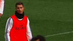 Cristiano Ronaldo menikmati latihan perdana pra musim Real Madrid sebagai persiapan turnamen International Champions Cup 2015 di Melbourne, Australia.