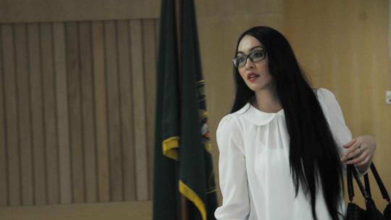 Angie batal jalani sidang lanjutan