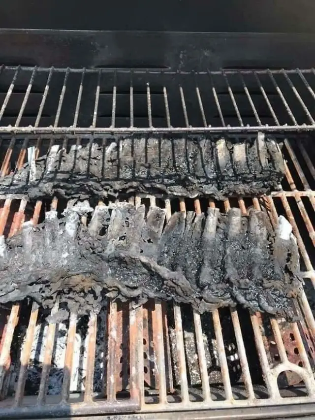 6 Potret Gagal Saat Memanggang Ini Malah Bikin Peralatan Dapur Rusak