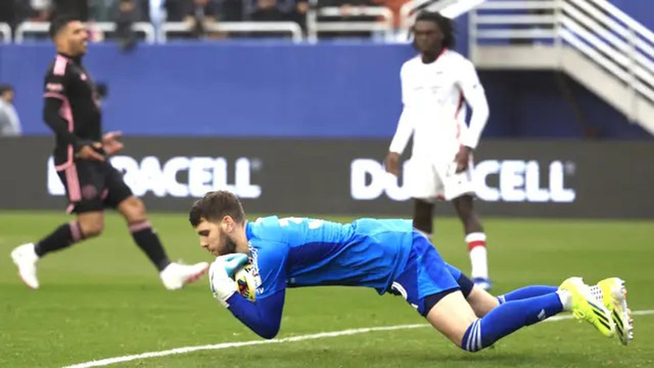 Jadi Bekal untuk Timnas Indonesia untuk Laga Juni 2025, Maarten Paes Hadapi Lionel Messi Dua Minggu Lagi