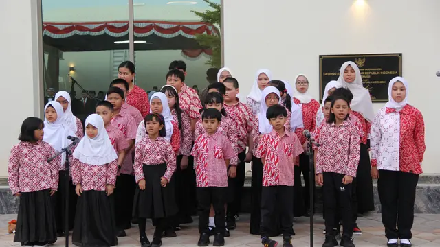 Dubes Husin Bagis Pimpin Upacara HUT RI Terakhir Setelah 10 Tahun Bertugas di UEA (foto: dok. Kedubes RI di UEA)