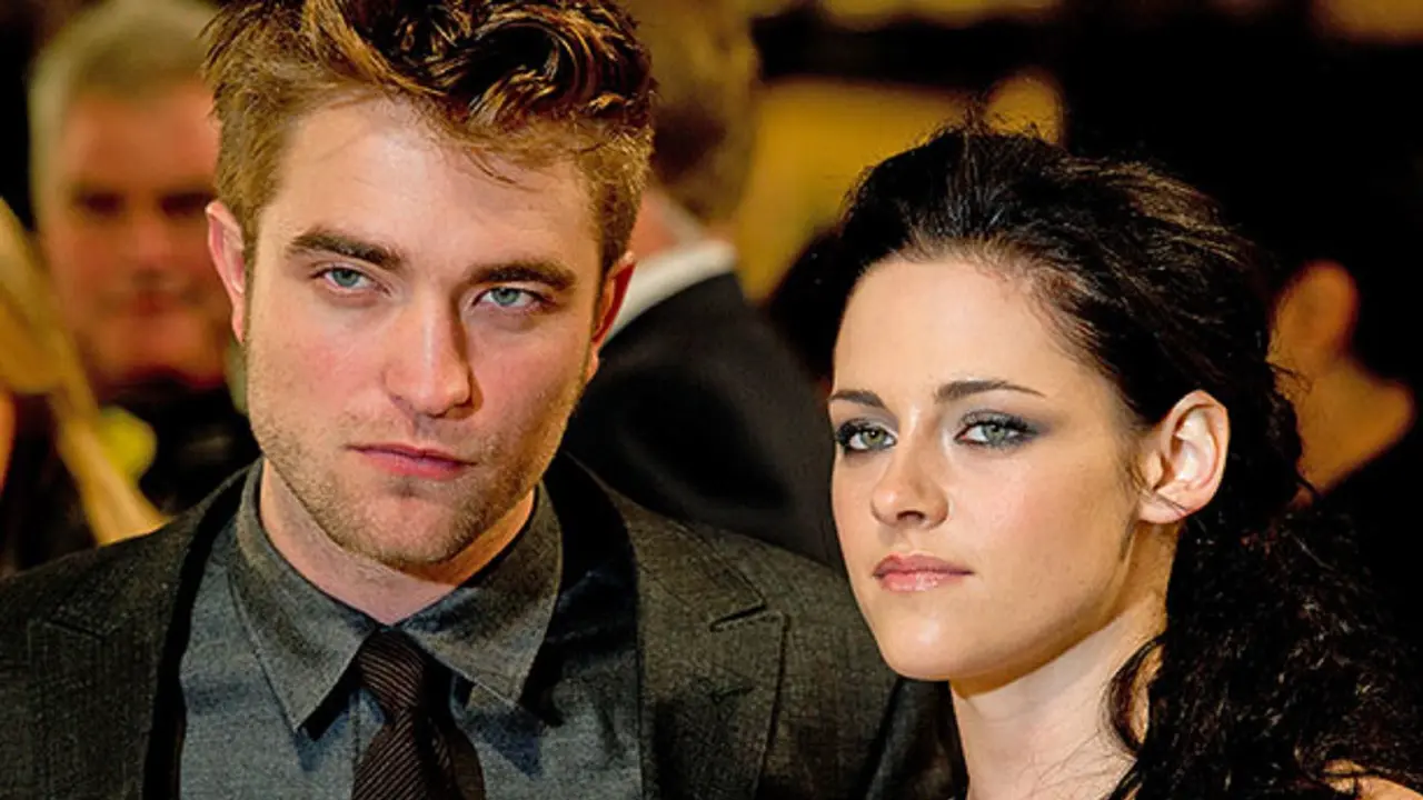 Robert Pattinson dan Kristen Stewart
