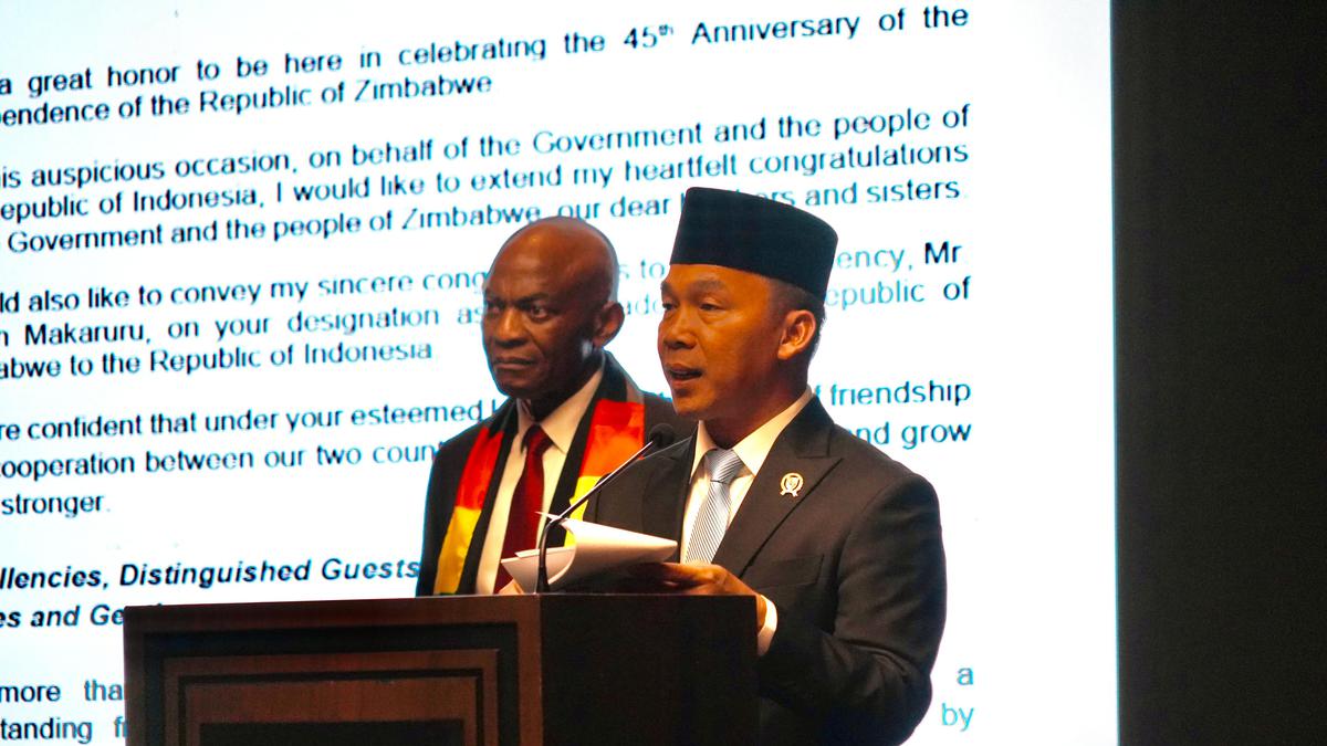 Menteri Wihaji di Peringatan Kemerdekaan Zimbabwe: Indonesia Siap Bersinergi untuk Masa Depan Bersama