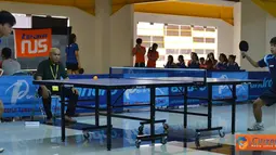 Citizen6, Depok: Pekan Olahraga antar Universitas Se - Asia Pasifik digelar di Gedung Serbaguna Sabha
 Widya - Wisma, Makara UI kampus Depok, pada Rabu (11/7). Salah satu cabang yang dipertandingkan adalah Tenis Meja. (Pengirim: Martin Budi Laksono).
